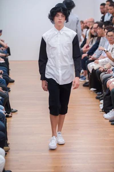 Look 52